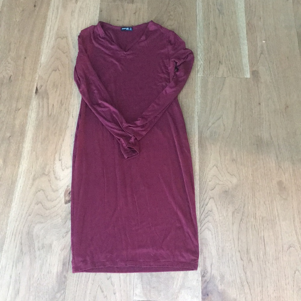 EUC Popular Basics maroon dress